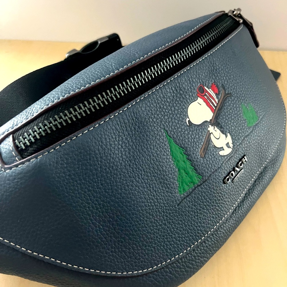 New Coach X Peanuts Warren Belt Bag With Snoopy Motif CE618 - Picture 6 of 7